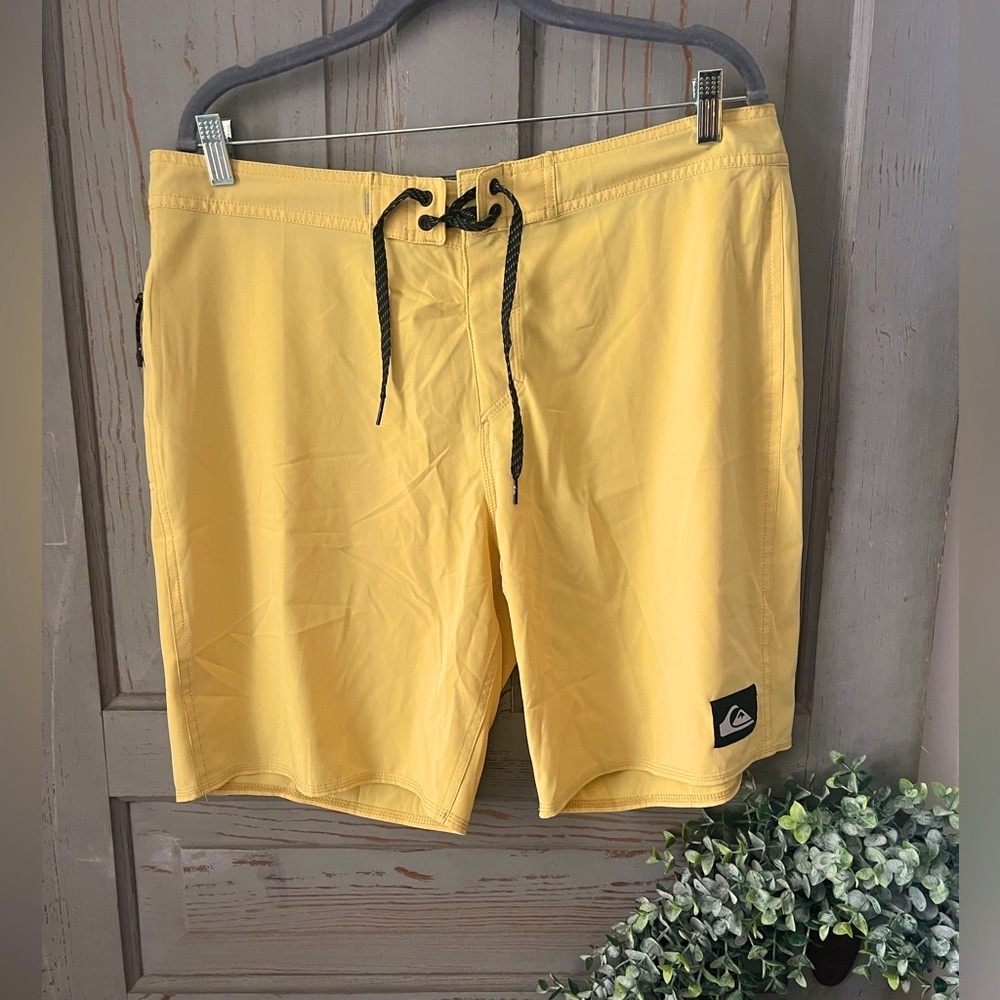 Quiksilver Yellow Board Shorts
